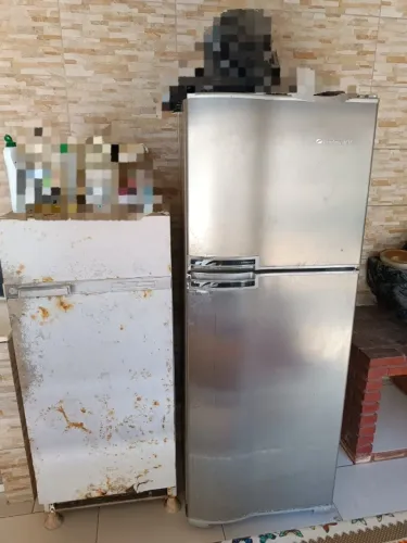 FREEZER + GELADEIRA