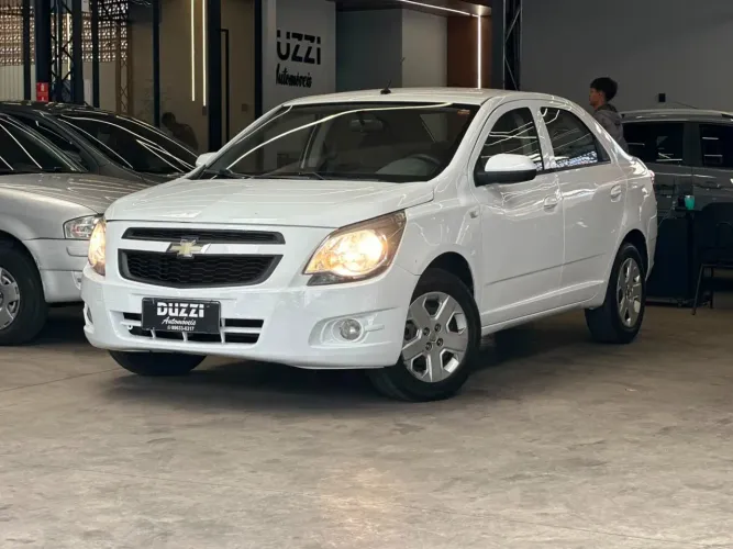 Chevrolet Cobalt LS 1.4 8V Flexpower 4P 2014