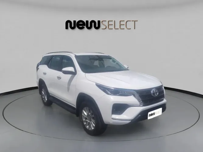 Toyota Hilux SW4 SRV 4X2 2.7 Flex 16V Aut. 2021