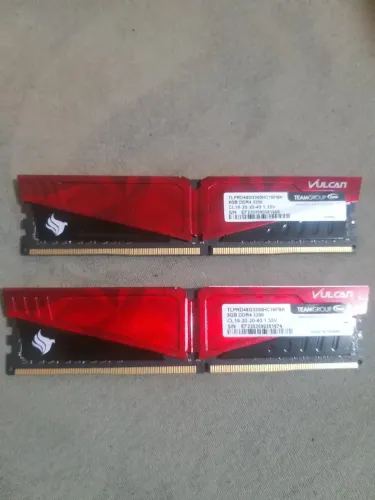 MEMORIA RAM VULCAN DDR4 8G 3200