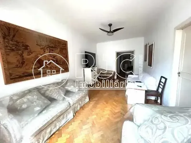 Imóvel para venda possui 133 metros quadrados com 3 quartos em Copacabana - Rio de Janeiro