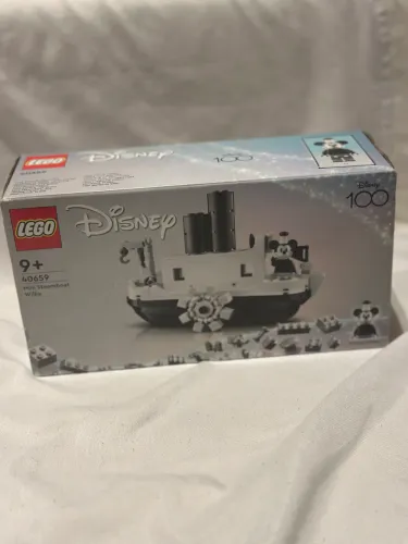 LEGO Mini Steamboat Willie - 40659