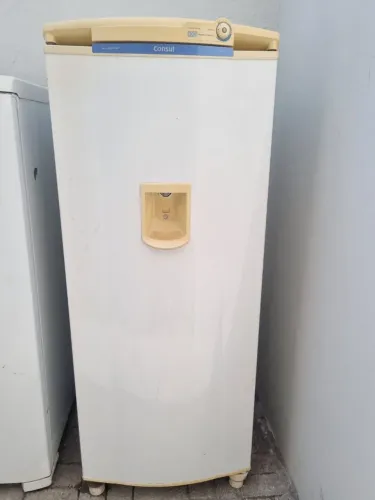 Geladeira Cônsul 220v $599,90 A vista ou 12x 58,49 no cartão de crédito