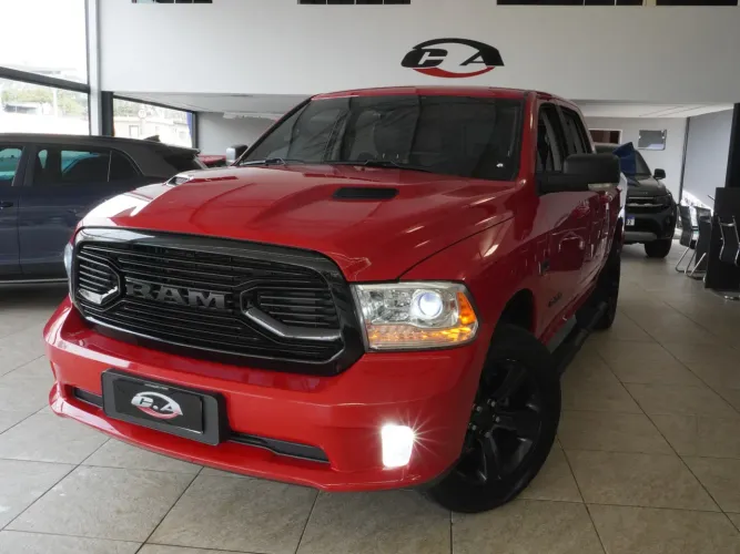 Ram Classic R/T 5.7 CD V8 4X4 Aut. 2022