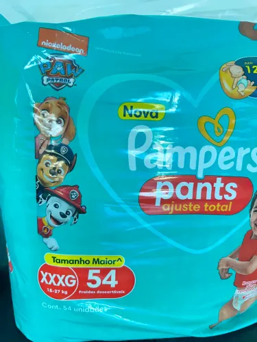 Fralda Pampers pacote fechado 