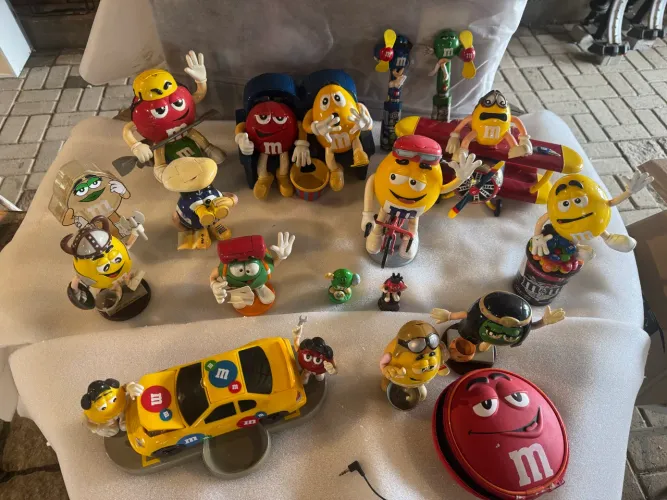 Coleção de brinquedo antigo M&m