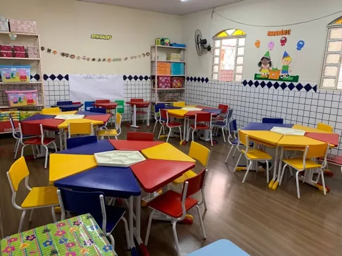 Mesa infantil
