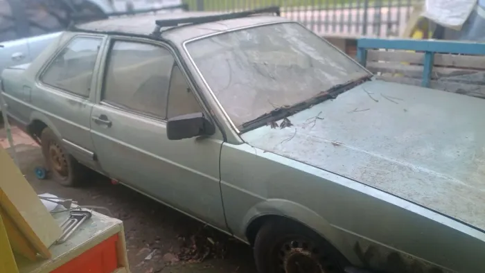 Volkswagen Santana CL 1.8/4p 1990 gasolina