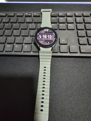 Galaxy Watch 4, seminovo