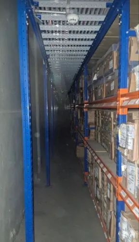 porta palets com longarinas cadeirinhas para plano metálicos ou madeira marca mecalux