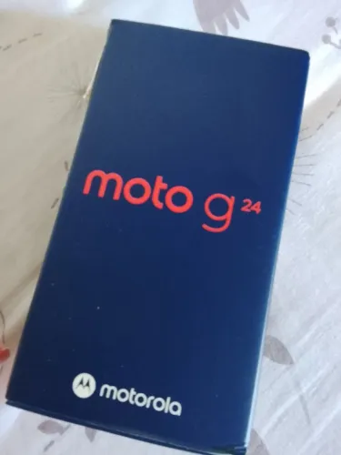 Vendo celular Moto G24 pouco tempo de uso . 