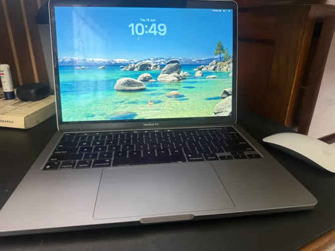 MacBook Pro M2 2022 + Magic Mouse Apple | Excelente Estado | R$ 5.000