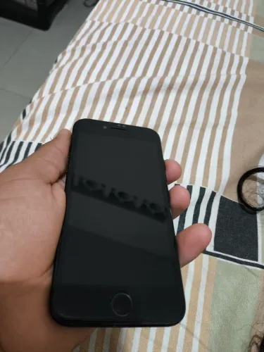 iPhone SE