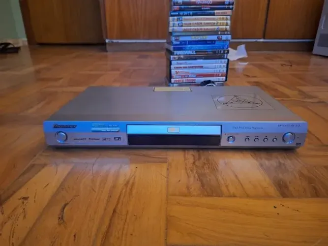 DVD PLAYER PIONEER DV-133 COM DVDS (NEGOCIÁVEL)