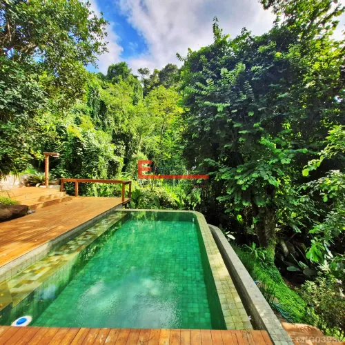 CASA A VENDA EM BARRA DO UNA