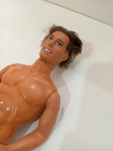 Boneco ken barbie