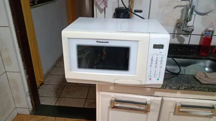 Microondas Panasonic 24 litros 