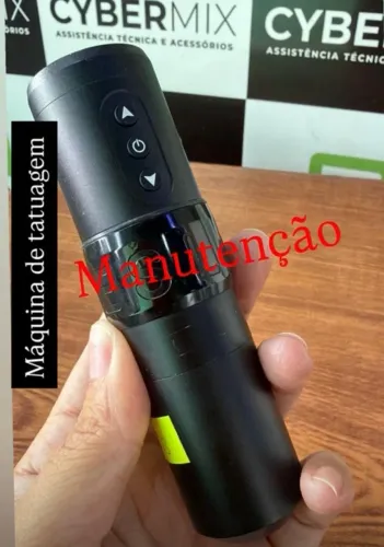 manutençao em aparelho de tatuagem