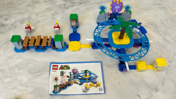 LEGO® Super Mario? Pacote de expansão - Passeio de Praia do Ouriço Gigante 7+