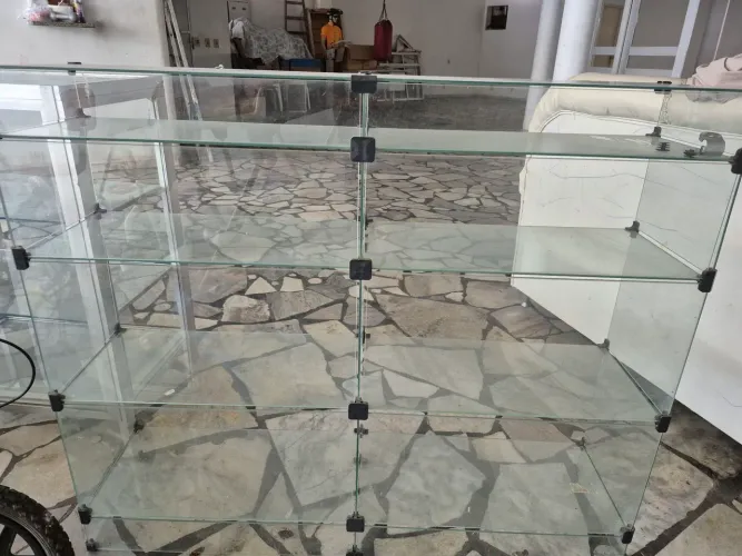 Balcão vitrine 1m30