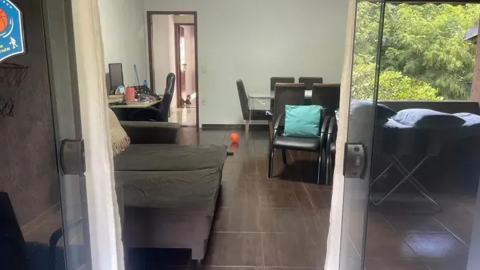 Sobrado para venda com 130 m² com 2 dorms(1 suíte) banheiro social, boa localização