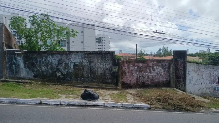 Terreno Bancários (12 por 30)