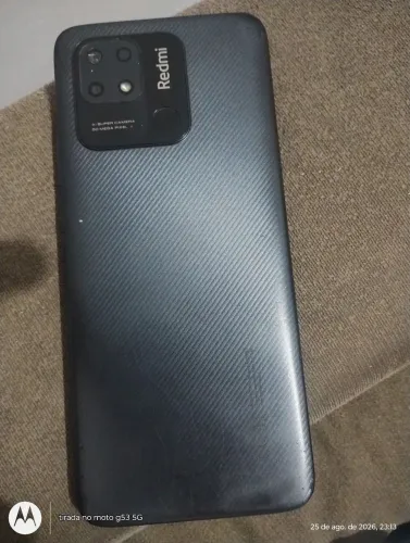 Motorola G53 e Redmi c10