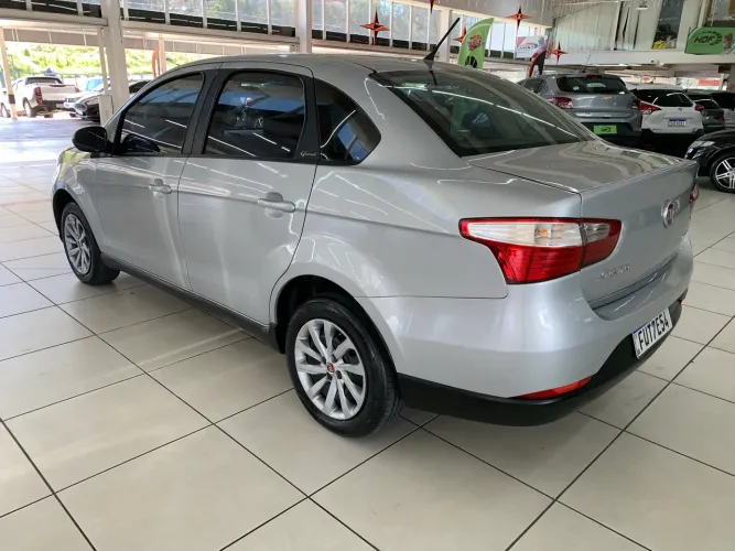 Fiat Grand Siena Attrac. 1.4 EVO F.flex 8V 2017