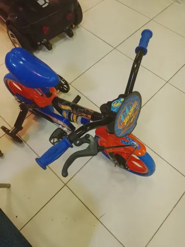 Bicicleta crianca hot wheels aro 12