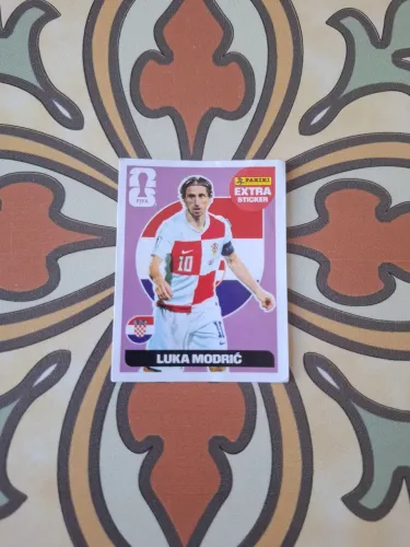 Figurinha legend luka modric original (REGULAR) perfeito estado Extra Sticker Fifa Panini.
