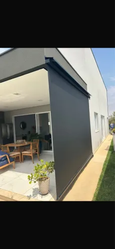 Toldos e cortinas para areas abertas