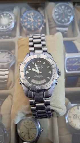 Relógio Technos Skydiver Professional 15 ATM (Vintage)