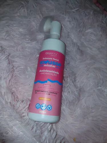 Mousse facial