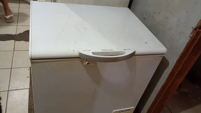 Vendo freezer Eletrolux