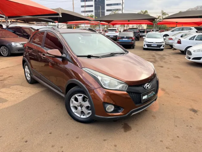 Hyundai HB20X Style 1.6 Flex 16V Aut. 2015