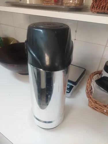 Garrafa térmica de inox