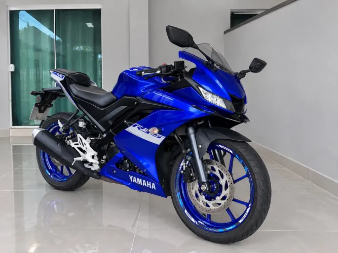 Yamaha r15 linda novíssima