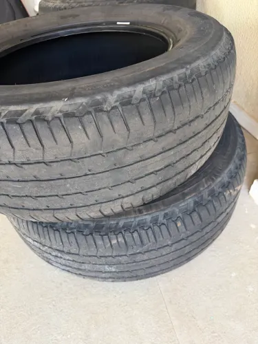 Pneu  bridgestone 265/60 aro 18 de s10 e Hilux 