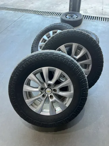 Rodas 17 Amarok/s10