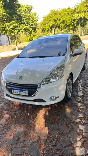 Peugeot 208 Griffe 1.6 Flex 16V 5P Aut. 2014