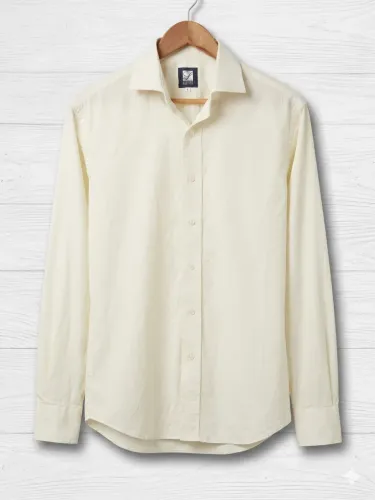 Camisa manga longa masculina Luidgi, tamanho 2/M verde com listras finas em branco.