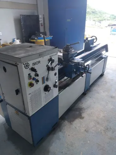 TORNO MECÂNICO IMOR 420