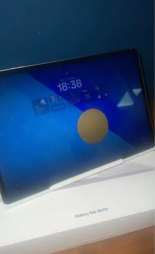 Samsung Galaxy Tab S10 FE 5G - Novo na Caixa