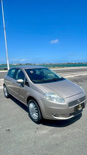 Fiat Punto ELX 1.4 Fire Flex 8V 5P 2010