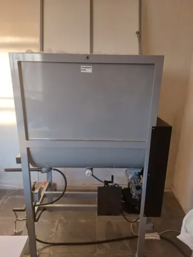 COMPREENSOR CHIAPERINI 15+ PES 200 LITROS E MÁQUINA PARA ENCHIMENTO DE ALMOFADAS, TRAVESSE