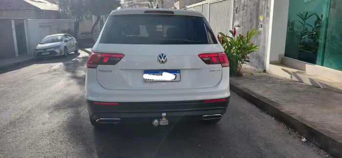 Volkswagen Tiguan Allspac Comf 250 TSI 1.4 Flex 2020