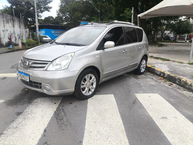 Nissan Livina S 1.6 16V Flex Fuel Mec. 2014
