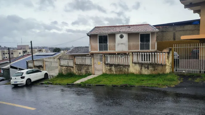 Sobrado em Colombo