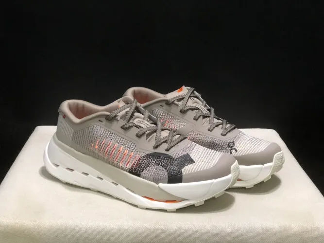 ON RUNNING CLOUDULTRA PRO (38-43)