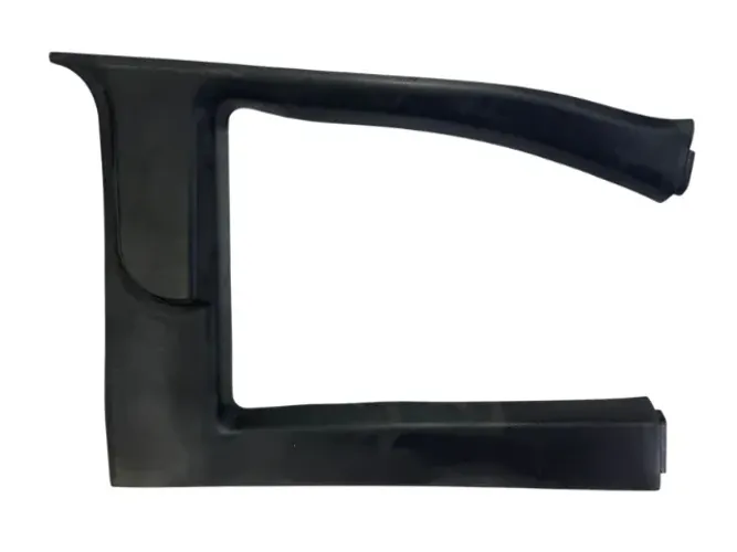 Acabamento Coluna Central Ld. Direito GM Kadett 89-98 (Preto)